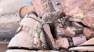 Залипательное видео.Камнедробилка.