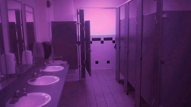 summer 2015 hits but you’re in the bathroom at a party. смотреть онлайн