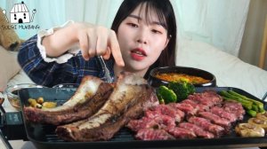 Мукбанг - мясо - еда на камеру