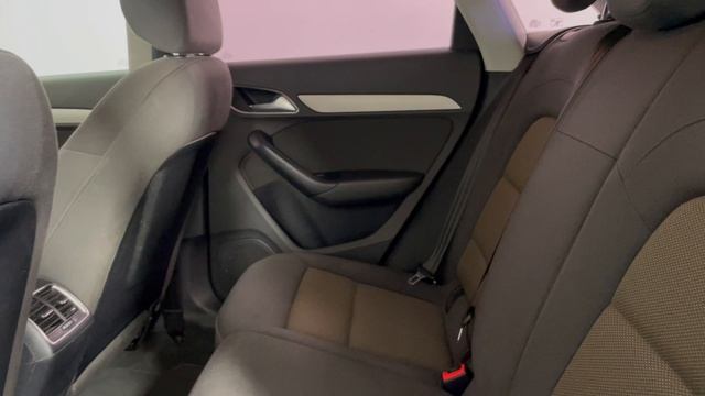Audi Q3 05155