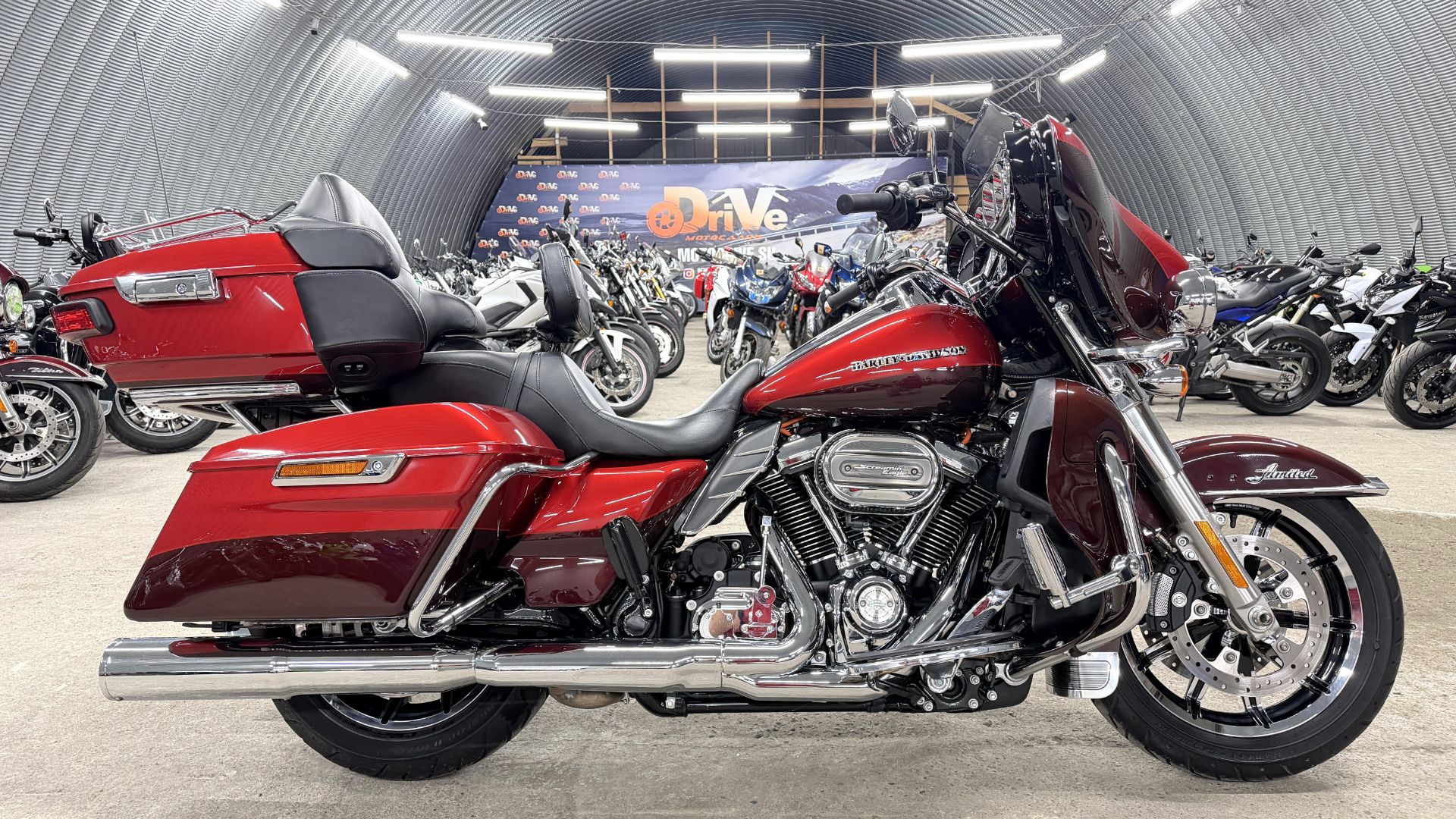 Обзор Harley-Davidson Electra Glide FLHTKL 1870 |В НАЛИЧИИ| смотреть онлайн