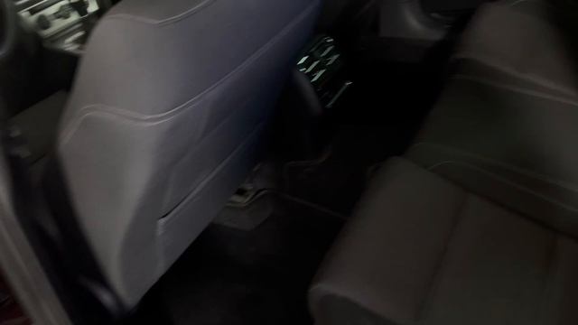 Volkswagen Passat 40300