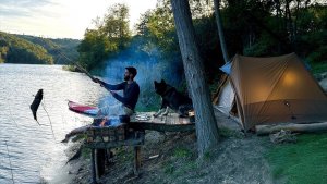 3-дневный одиночный кемпинг выживай, лови рыбу и готовь на костре. Основы бушкрафта