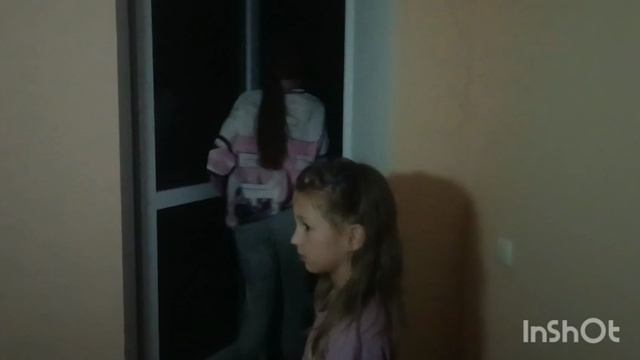 НОЧЬ В ОТЕЛЕ УЖАСТИК