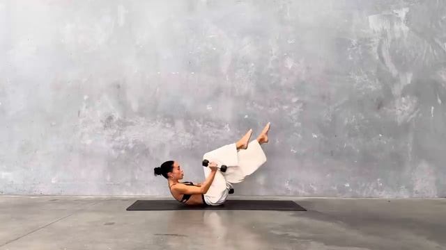 15 MIN EXPRESS CORE WORKOUT WITH WEIGHTS | Intermediate - Advanced Core Workout | Deep Core смотреть онлайн
