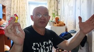 УТРО, МУЖ ВСПОМИНАЛ О ПРОШЛОМ.