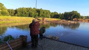 поимка осетра на хамсу