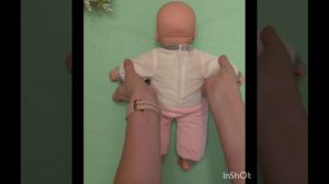 Переворот ребенка со спины на живот