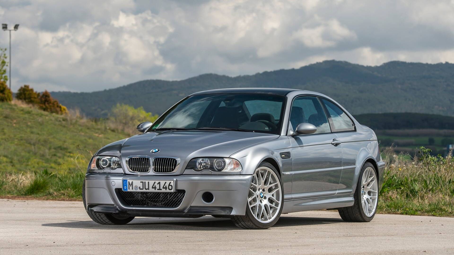 BMW E46. Последняя ТРОЙКА 90-х. ИСТОРИЯ автомобиля
