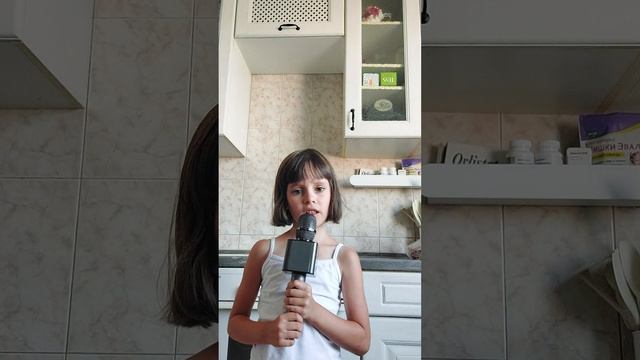 Рита танцует смотреть онлайн