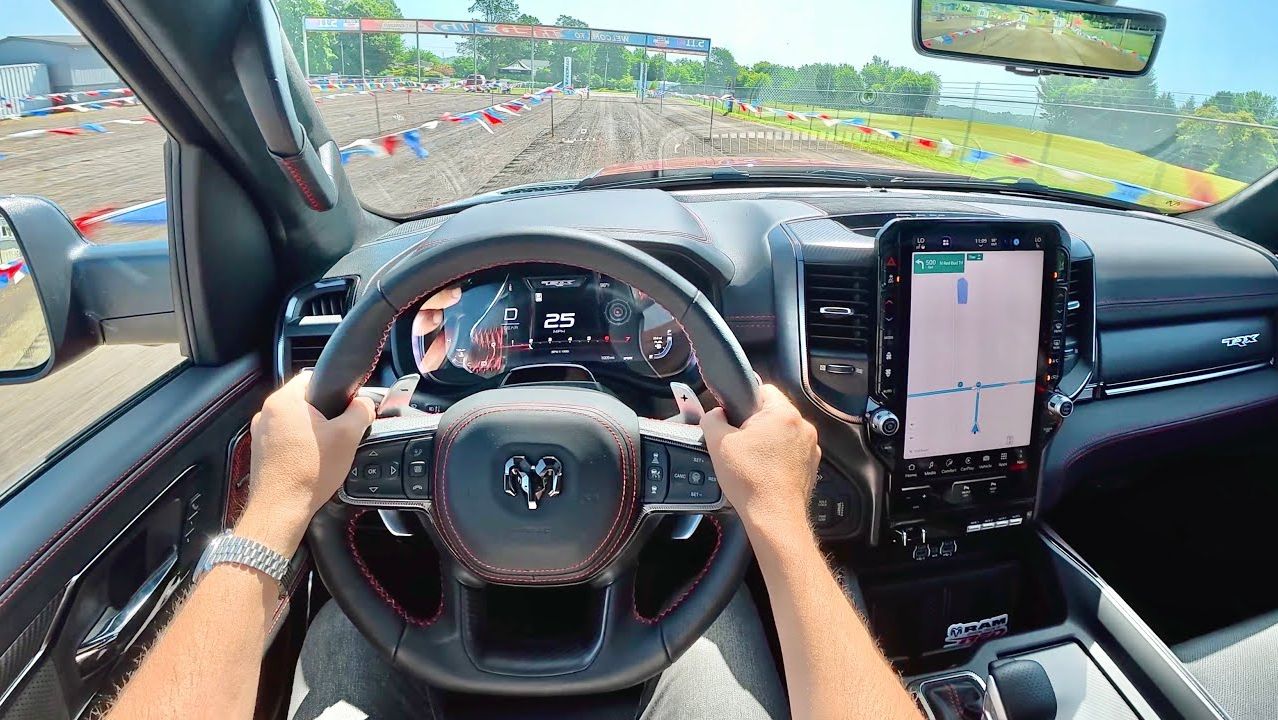 2026 Ram 1500 TRX SRT - ТЕСТ ДРАЙВ ОТ ПЕРВОГО ЛИЦА смотреть онлайн