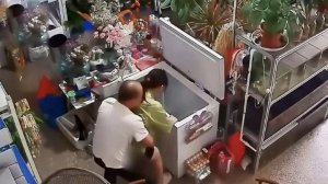 Моменты попавшие на камеру за секунду до катастрофы.