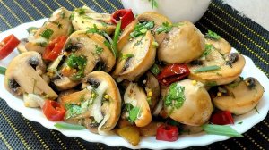 МАРИНОВАННЫЕ ШАМПИНЬОНЫ ПО-НОВОМУ! ВСЕ в восторге от НИХ! Крутая закуска из шампиньонов!