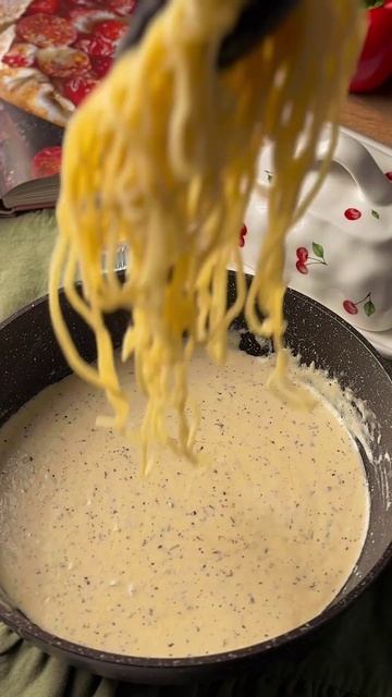 ПАСТА С КУРИЦЕЙ В СЛИВОЧНОМ СОУСЕ