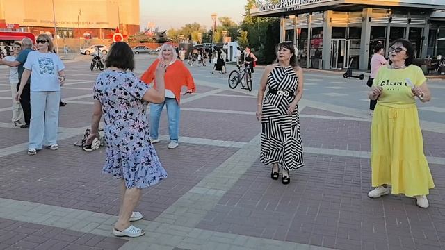 Мы летаем в облаках... 19.07.26... смотреть онлайн