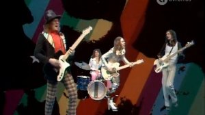 Slade - Mama Weer All Crazee Now (1972) TopPop-1