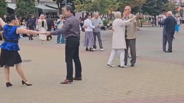 РУМБА. Олег и Лариса Папазовы Нон-Стоп Брест смотреть онлайн