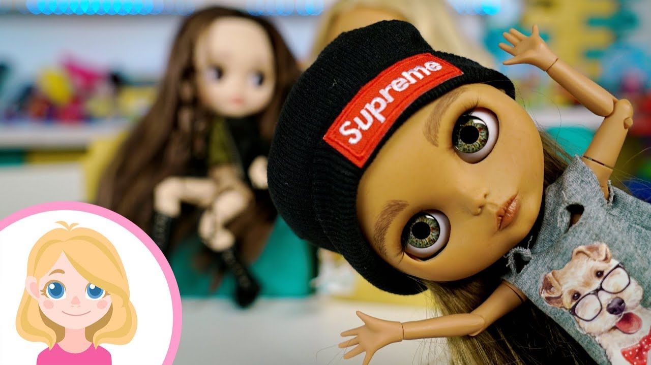 Маленькая Вера - Куклы Блайз Blythe Dolls - Играем учимся одеваться и подбирать одежду пр смотреть онлайн