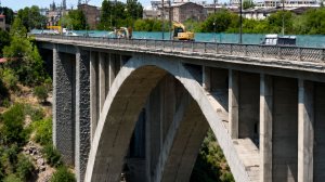 Мост Киевян в Ереване откроют раньше запланированного срока