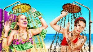 Летний отдых богатой и бедной девушки 🌴 Самая смешная история этого лета