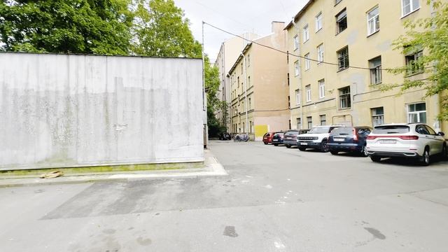 Плуталова 8