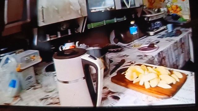 Кувалда готовит вместе с другом Колюней ужин. Подпишитесь пожалуйста на мой канал. смотреть онлайн