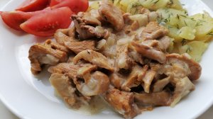 Лисички жареные в сметане. Самые вкусные грибы.