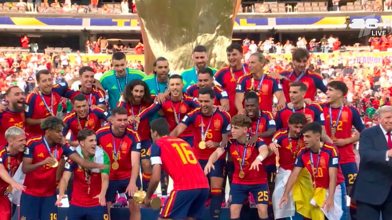 Чиновники FIFA подсчитывают доходы от Чемпионата мира по футболу смотреть онлайн