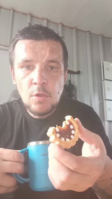 Жаркий день на работе смотреть онлайн