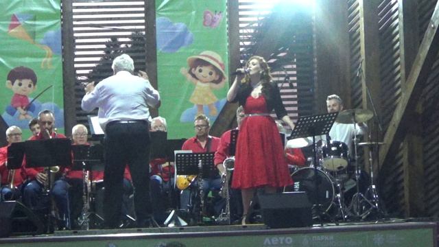 Мария Чудовская - Over the rainbow из мюзикла "Волшебник страны Оз" ("Ночь в парке", 18.07.2026) смотреть онлайн
