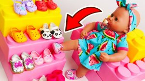 Анабель выбирает обувь и украшает туфельки стразами и наклейками 👠✨ | Для детей