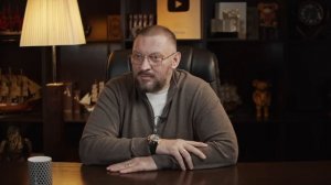 Мужчина смотрит на других женщин. Это норма или тревожный сигнал?