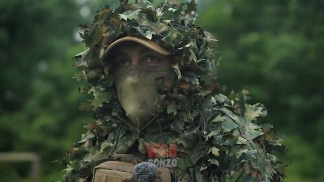 Для бойцов важна не только стрельба, но и физическая подготовка, медицина и навыки маскировки смотреть онлайн