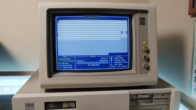 Soothing Sounds of the IBM PC AT смотреть онлайн