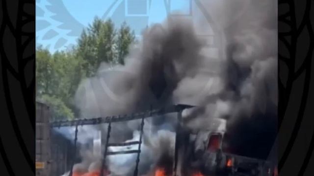 🔴Удар «Геранью» по стоянке грузовиков укронацистов в Днепропетровской области.🔴 смотреть онлайн