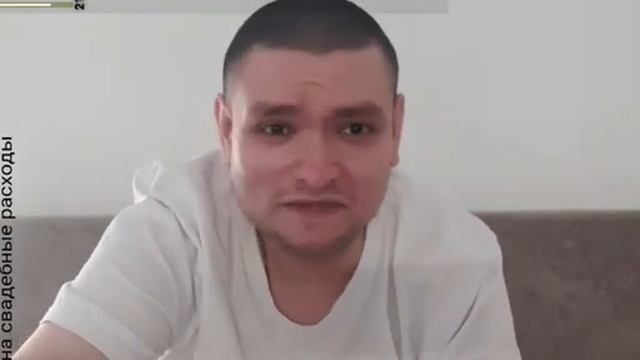 Руслан Гительман исполняет красивую песню для своих любимых смотреть онлайн