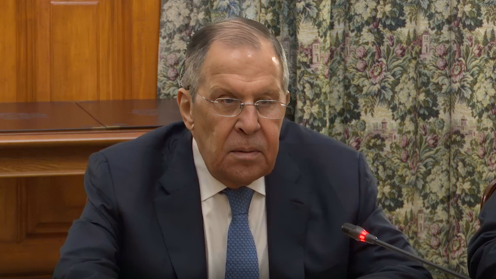 С.В.Лавров и Цой Сон Хи, Москва, 20 июля 2026 года смотреть онлайн