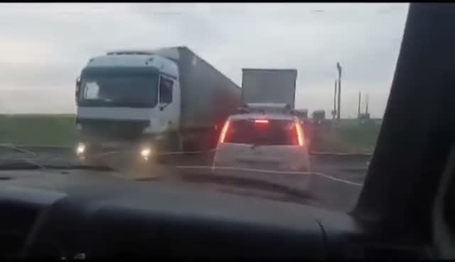 Трасса Р255.Красноярск Иркутск. Переезд Тулун .. На Байкал смотреть онлайн