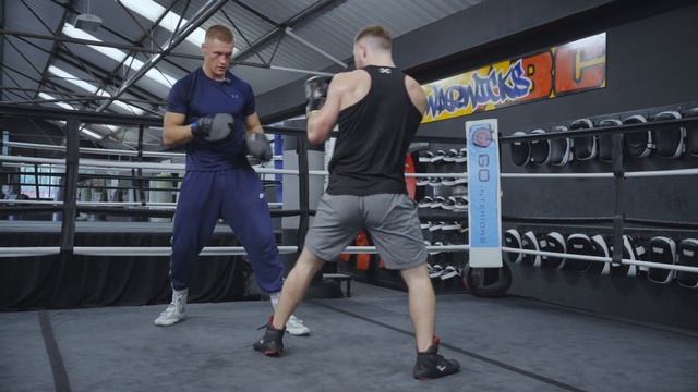 Coaching The Exact Drills I Use to Progress Quickly in Boxing смотреть онлайн