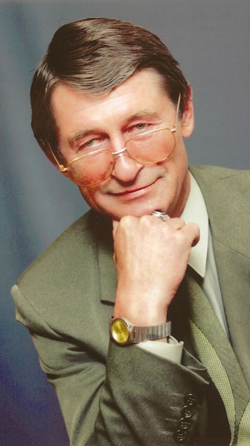 Линчевский Евгений Эдуардович — Мои года - мое богатство (Исп. Линчевский Е.Э) (www.lightaudio.ru)