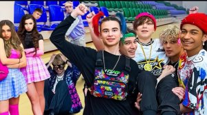 🍿 КАМИЛЬ ДОКАЗАЛ ПОПУЛЯРНОСТЬ В КАМПУСЕ? БАСКЕТБОЛИСТЫ ОПОЗОРИЛИСЬ!