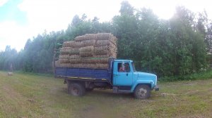 Газ 3307, подготовка к вывозке сена. Сделал каркас для большей вместимости. Вывез 2 машины .