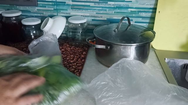 Мятный сироп для тортов, освежающего чая и блинчиков.