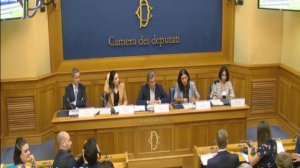 Proposta di legge per impedire le proiezioni dei documentari di RT in luoghi pubblici e privati.
