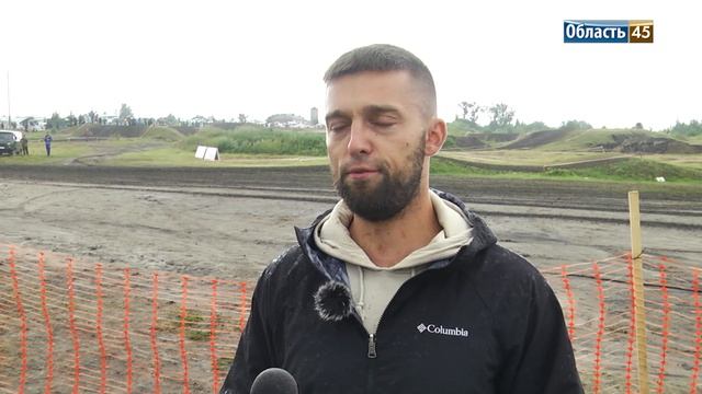 Шадринск принял гонщиков со всего Урала на Кубок губернатора по мотокроссу Шадринск принял гонщиков со всего Урала на Кубок губернатора по мотокроссу