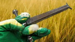НЕОБЫЧНАЯ Самоделка из шпильки и проф трубы! Сделал и не пожалел!