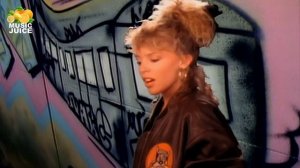 Kylie Minogue - The Loco-Motion (1987)