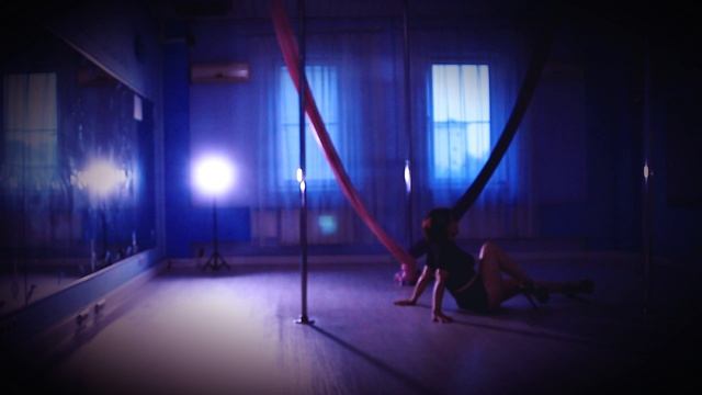 Strip Dance.Pole Dance. Уроки стриппластики в Москве (ВАО, Измайлово, Первомайская). смотреть онлайн