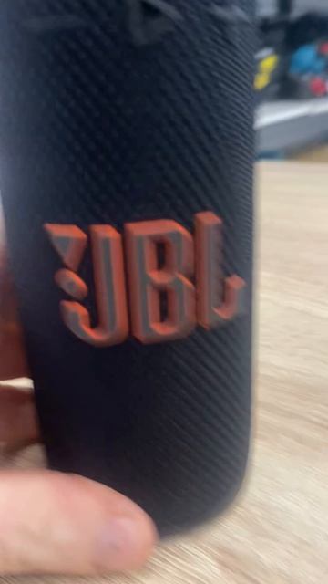 JBL grip смотреть онлайн