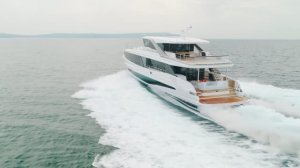 Морские испытания новой моторной яхты Princess X90